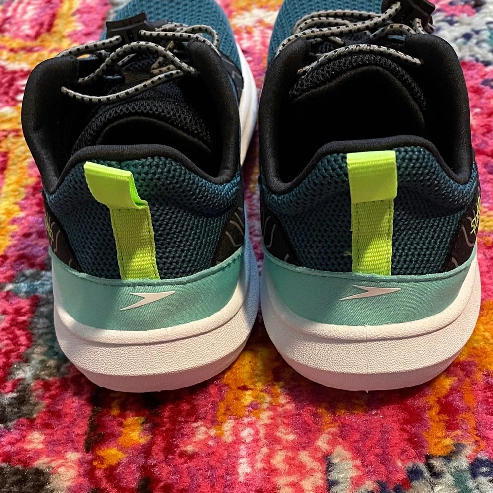 Speedo Black and Teal Athletic Sneakers